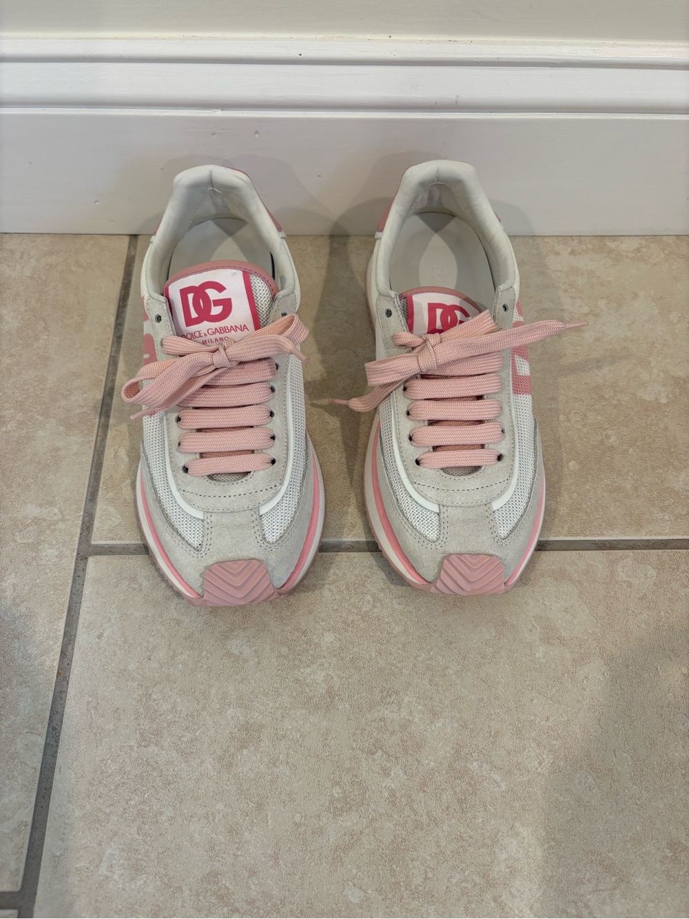 Dolce & Gabbana White and Pink Lace-Up Runner Sneakers